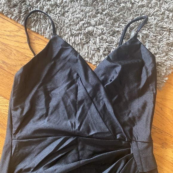 Fashion Q Black Waist Wrap Around Mini Spaghetti Dress Size Medium - Picture 5 of 12